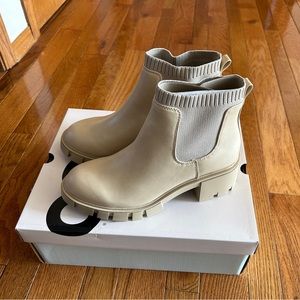 Tan Chelsea Lug Boots - NIB